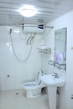Tangfeng Art Hotel Shenyang North Railway Station Extérieur photo